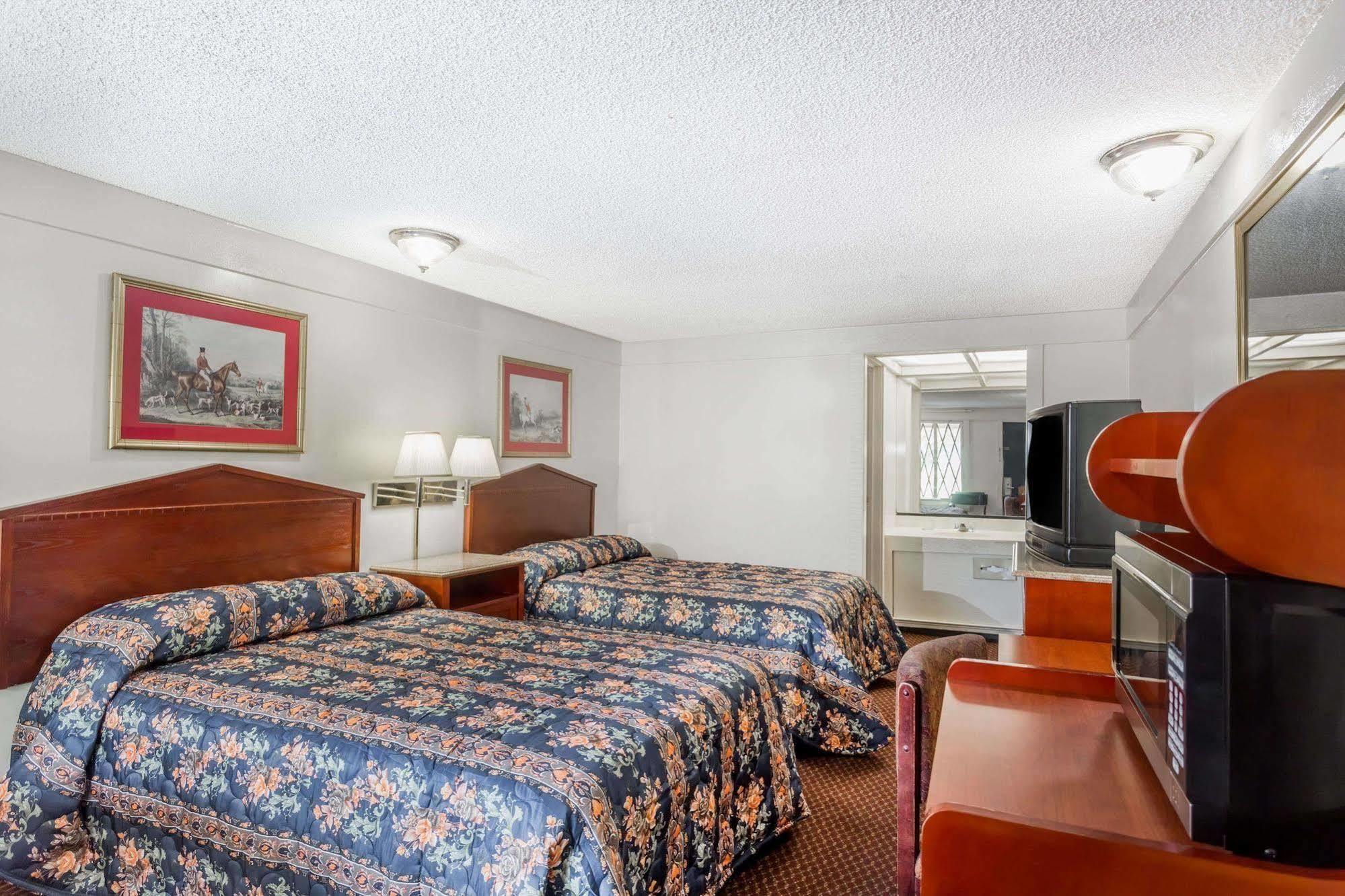Knights Inn - Cayce Extérieur photo